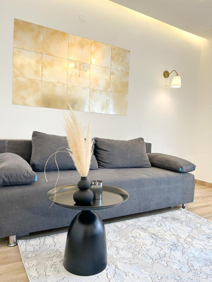 Apartments Saraden Vodice Exterior photo